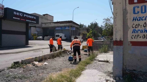 Şehitkamil&rsquo;den K&Uuml;SGET&rsquo;te kapsamlı temizlik seferberliği
