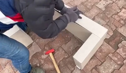 Sehpa i&ccedil;erisine zulalanmış 4 kilo uyuşturucu ele ge&ccedil;irildi
