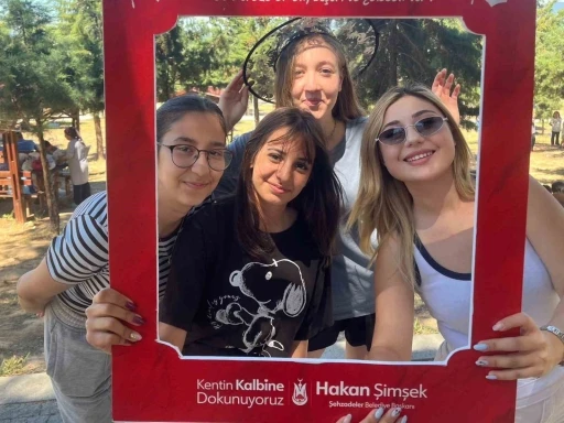 Şehzadeler&rsquo;in gen&ccedil;leri LGS stresini Hamalın Kırı&rsquo;nda attı
