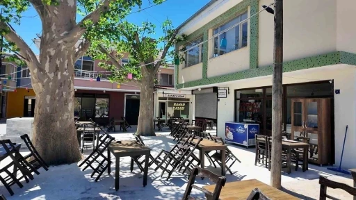 Seksenler Sokağı turizme kazandırıldı
