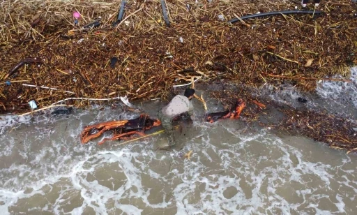 Sel sonrası &rsquo;milyonluk&rsquo; yazlıkların &ouml;n&uuml;nde &rsquo;ekmek&rsquo; m&uuml;cadelesi
