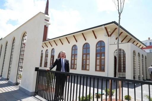 Sel&ccedil;uklu mahallesinin butik Hayrat Cami&rsquo;si tamamlandı
