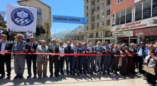 Şemdinli’de ‘Trabzon caddesi’ açıldı, iki şehir arasında kardeşlik protokolü imzalandı
