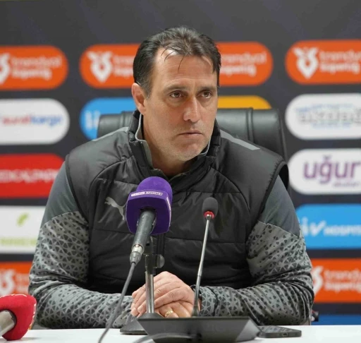 Serhat Sütlü: &quot;Zor bir deplasmanda iyi bir takıma karşı oynadık&quot;
