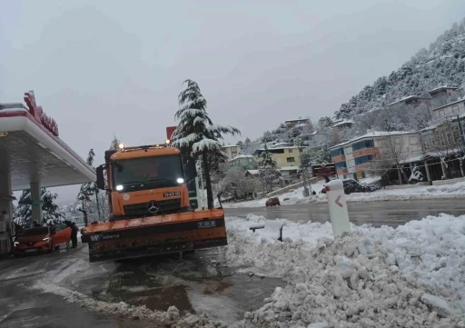 Sertavul Ge&ccedil;idinde ulaşım kontroll&uuml; sağlanıyor
