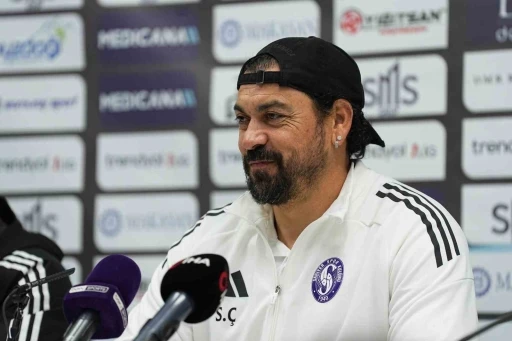 Servet &Ccedil;etin: "1 kenar, 1 orta saha oyuncusunu kadromuza katarsak daha iyi takım olacağız"
