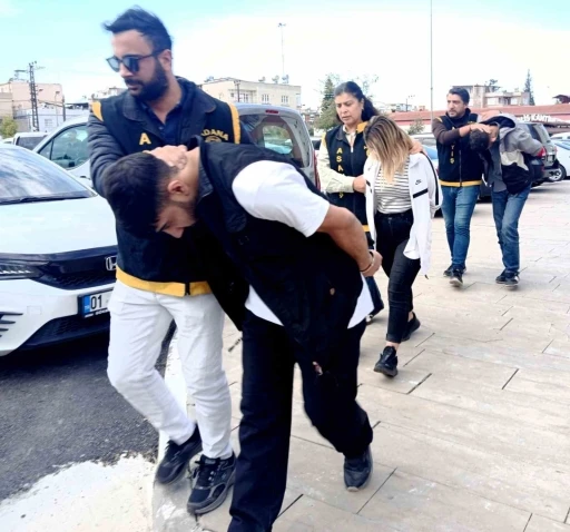 Sevgilisinin eski erkek arkadaşını &ouml;ld&uuml;rd&uuml;: Balkondan balkona atlayıp ka&ccedil;mak istedi
