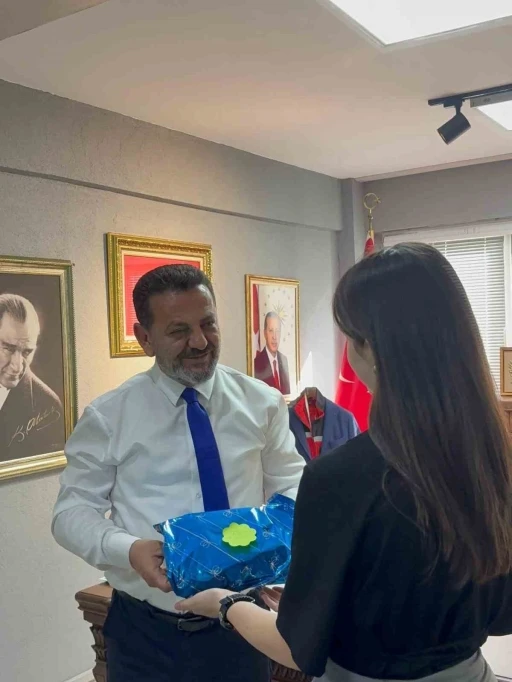 Şeyh Edebali&rsquo;nin 700. yılı anısına &ouml;d&uuml;l takdimi
