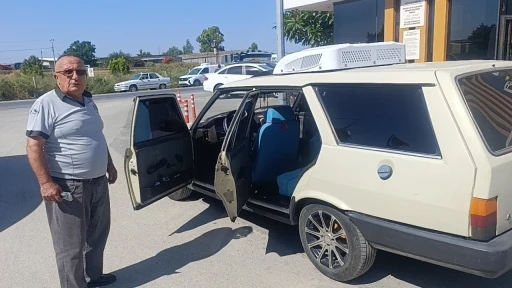 Sıcaktan bunaldı, 1988 model Kartal&rsquo;a otob&uuml;s kliması taktırdı
