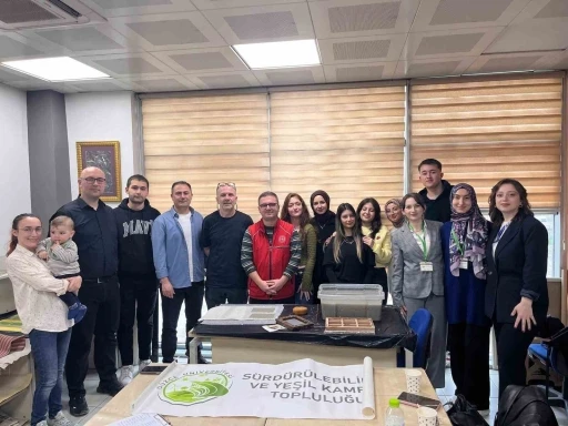 Sıfır atık g&uuml;n&uuml;: sanat ve s&uuml;rd&uuml;r&uuml;lebilirlik buluştu
