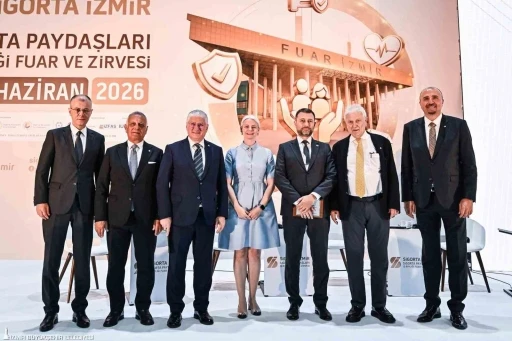 Sigorta İzmir, sekt&ouml;r&uuml;n geleceğine ışık tuttu
