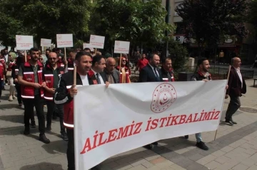 Siirt’te ’Ailemiz İstikbalimiz’ temalı kortej yürüyüşü gerçekleşti
