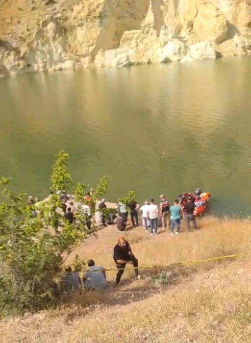 Siirt&rsquo;te Botan &Ccedil;ayı&rsquo;na giren &ccedil;ocuk kayboldu
