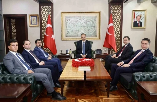 Siirt&rsquo;te g&ouml;reve başlayan m&uuml;lki idare amirleri Vali Kızılkaya ile bir araya geldi
