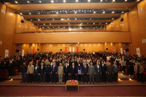 Siirt&rsquo;te "G&uuml;neş Hadisesi" s&ouml;yleşi programı d&uuml;zenlendi
