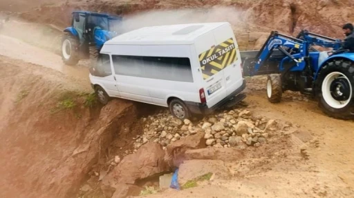 Siirt&rsquo;te şiddetli yağış hayatı olumsuz etkiledi
