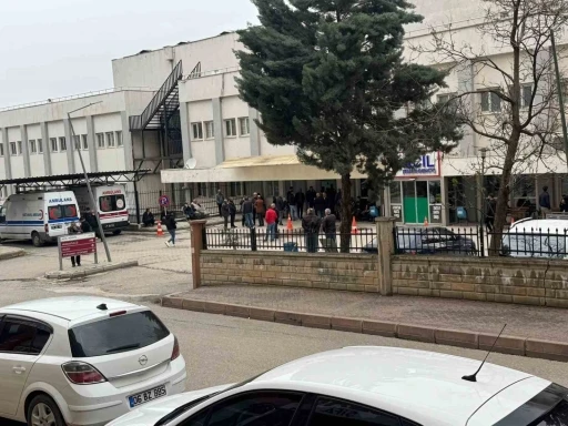 Siirt&rsquo;te s&uuml;s havuzuna d&uuml;şen &ccedil;ocuk hayatını kaybetti
