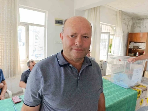 Silahlı saldırıda &ouml;len muhtarın yerine ağabeyi muhtar se&ccedil;ildi
