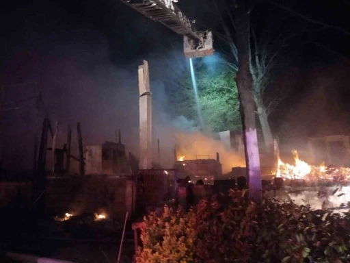 Şile’de restoran alev alev yandı
