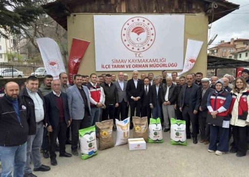 Simav&rsquo;da &ccedil;ift&ccedil;ilere y&uuml;zde 75 hibeli tohum desteği
