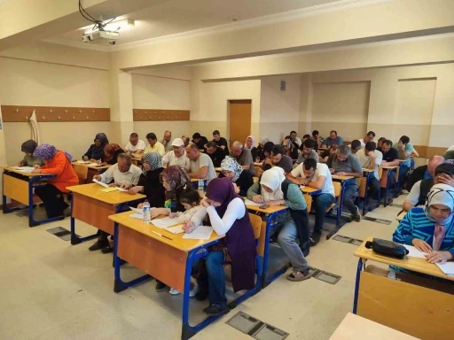 Simav&rsquo;da S&uuml;t Sığırı Yetiştiricisi Kursu yoğun ilgi g&ouml;r&uuml;yor
