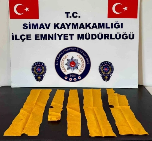 Simav&rsquo;da uyuşturucu operasyonu: 3 g&ouml;zaltı
