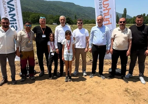Simav Eynal Paraşüt ve Havacılık Festivali’nde 2 günde 175 sporcu 550 sorti uçuş gerçekleştirdi
