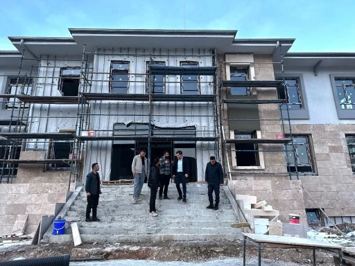 Simav İlçe Jandarma Komutanlığı hizmet binasında sona yaklaşıldı
