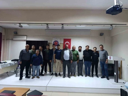 Sınavı ge&ccedil;en Buldanlı avcılar sertifika almayı hak kazandı

