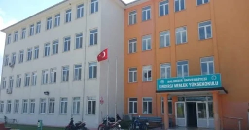 Sındırgı’da depremden etkilenen öğrenciler Balıkesir’de eğitim alacak
