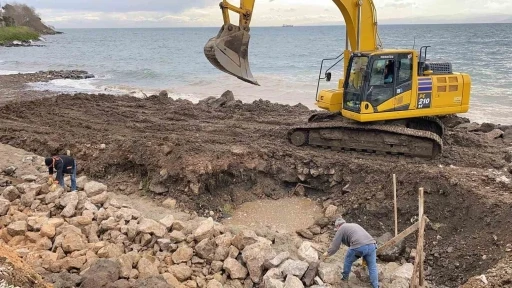 Sinop Kadınlar Plajı&rsquo;na istinat duvarı
