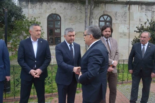 Sinop protokolü bayramlaştı
