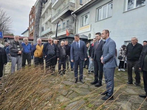 Sinop&rsquo;ta 900 fırıncık armudu fidanı dağıtıldı
