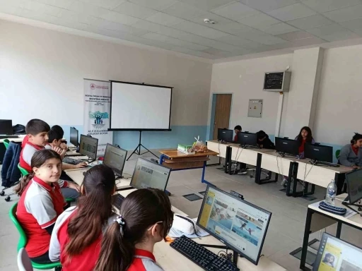 Sinop&rsquo;ta gen&ccedil;ler teknolojiyle &uuml;retiyor
