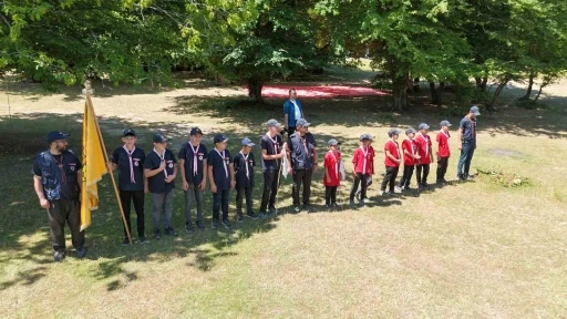 Sinop’ta izcilik kampı bayrak töreni
