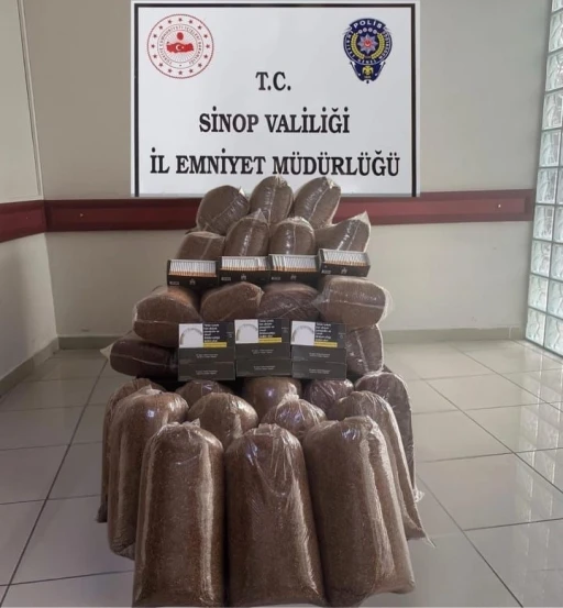 Sinop’ta kaçak tütün operasyonu: 156 kilo tütün ve 2 bin 600 makaron ele geçirildi
