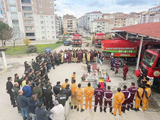 Sinop&rsquo;ta orman muhafızlarına kritik eğitim
