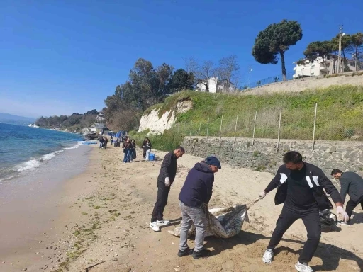 Sinop&rsquo;ta sahil temizliği
