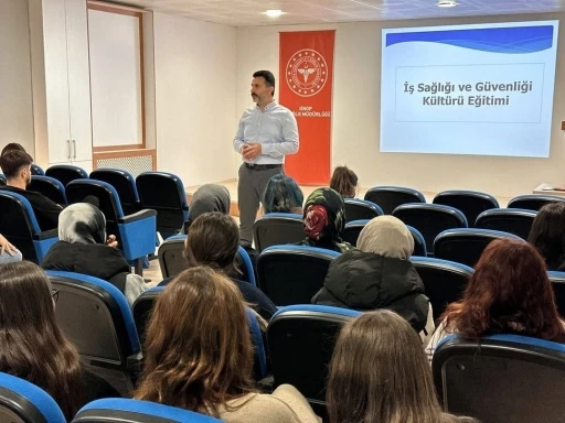 Sinop&rsquo;ta stajyer &ouml;ğrencilere "iş g&uuml;venliği" eğitimi
