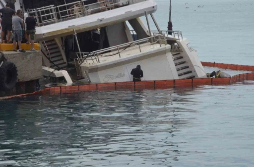Sinop&rsquo;ta yan yatan l&uuml;ks yatta kurtarma mesaisi

