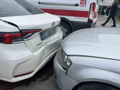 Sinop&rsquo;ta zincirleme trafik kazası: 5 yaşındaki &ccedil;ocuk yaralandı
