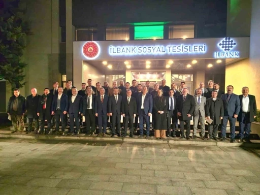 Sinoplu b&uuml;rokratlar bir araya geldi
