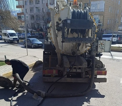 Şırnak Belediyesi altyapı hattını g&uuml;&ccedil;lendiriyor
