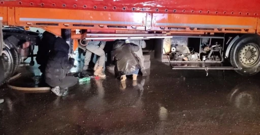 Şırnak&rsquo;ta 142 kilo uyuşturucu ele ge&ccedil;irildi
