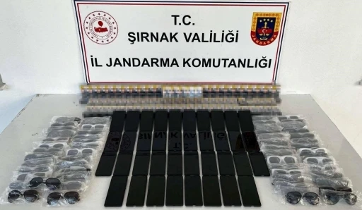 Şırnak’ta 3 milyon 800 bin lira değerinde kaçak ürünler ele geçirildi
