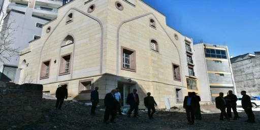 Şırnak&rsquo;ta 70 konut, 2 cami ve sağlık merkezi yapımı devam ediyor
