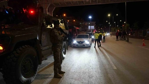 Şırnak&rsquo;ta bayram alarmı: Bin 800 polisle "Huzur Şırnak" uygulaması

