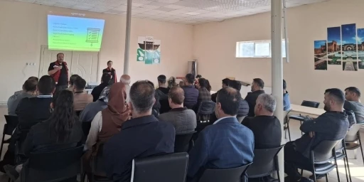 Şırnak&rsquo;ta kamu g&ouml;revlileri şiddetle m&uuml;cadele mekanizmalarını &ouml;ğreniyor
