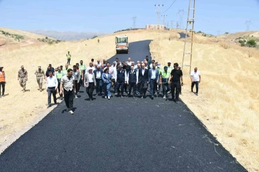 Şırnak&rsquo;ta k&ouml;y yollarında asfalt seferberliği: 2026&rsquo;da 150 kilometrelik yol ağı yenileniyor
