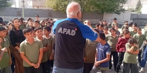 Şırnak’ta öğrencilere afet bilinci aşılanıyor